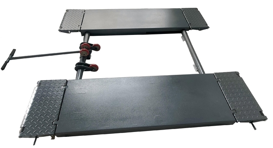 Capacità di sollevamento 3000 kg-3500 kg Doppio cilindro Hydraulic Auto Lift Scissor Car Lift