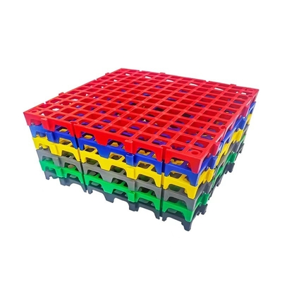 Funzione resistente alla sporcizia Piastrelle di pavimento di plastica nera per pavimenti a griglia per autolavaggio