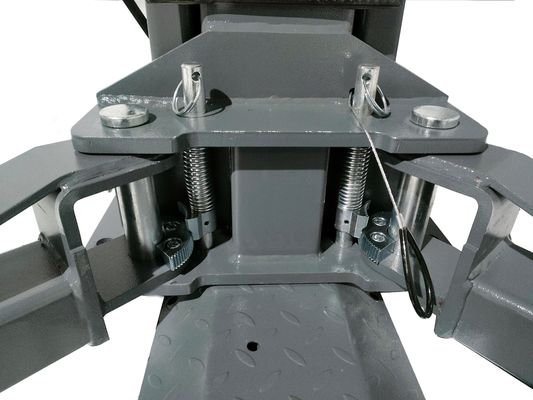 Capacità di sollevamento di 4000 kg Doppio cilindro Sollevamento idraulico 2 post sollevamento automatico Pavimento pulito
