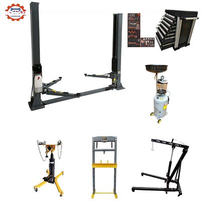 Capacità di sollevamento di 4000 kg con sollevamento idraulico a doppio cilindro e progettazione a due pali