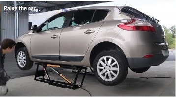 Capacità di sollevamento 3500 kg Tavolo di sollevamento per auto per manutenzione